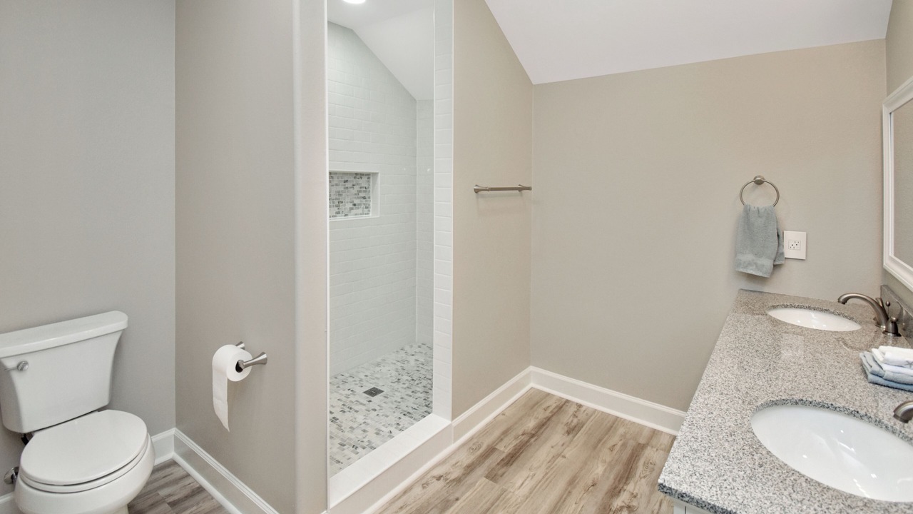 Photo of Bathroom in Beaumont