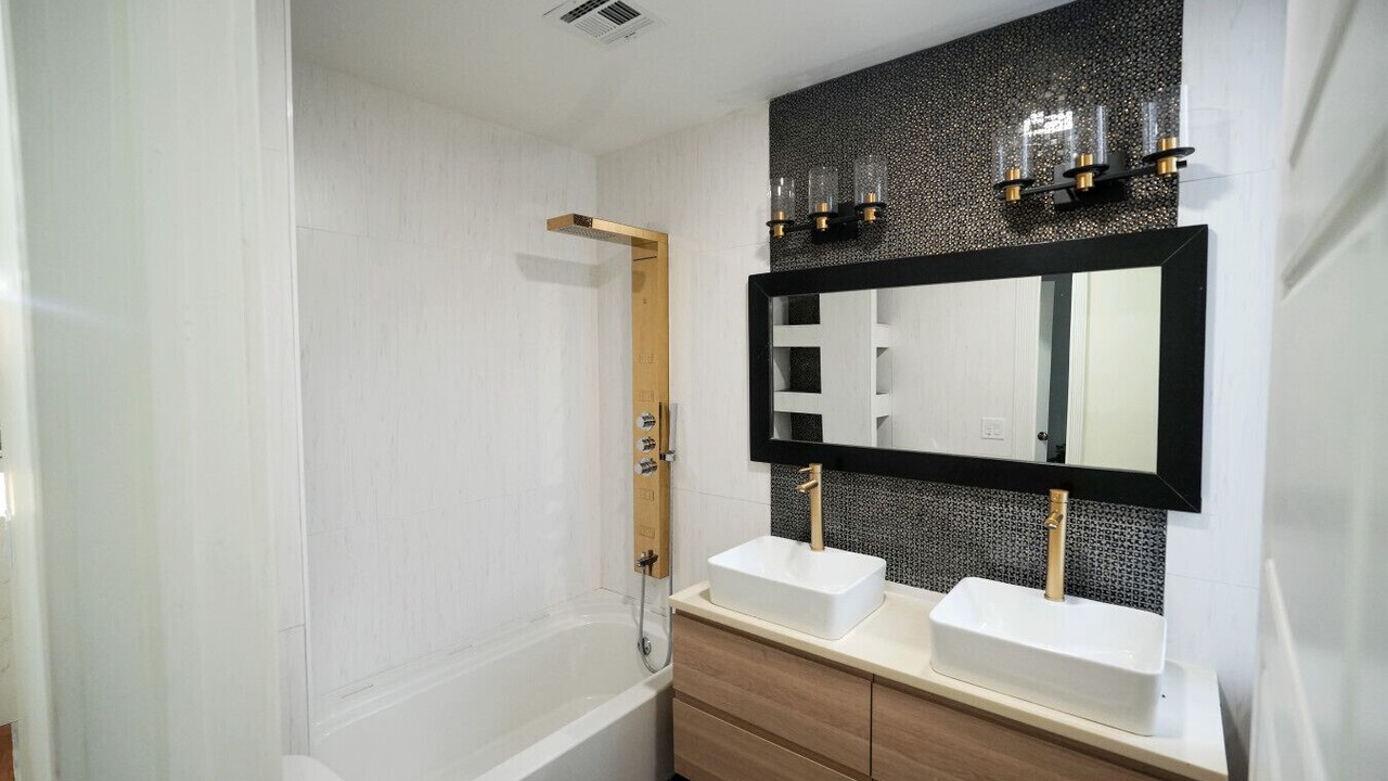 Photo of Bathroom in West New York