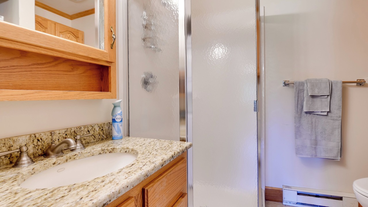 Photo of Bathroom in Newport Center