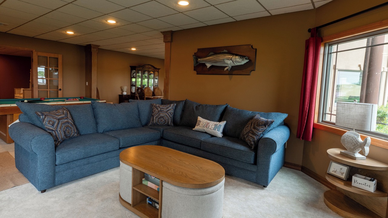 Photo of Livingroom in East Moriches