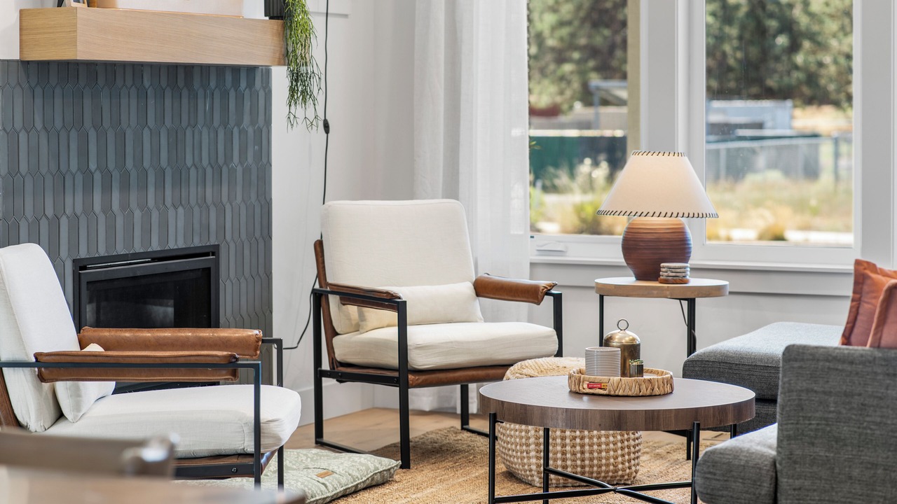 Photo of Livingroom in Old Farm District