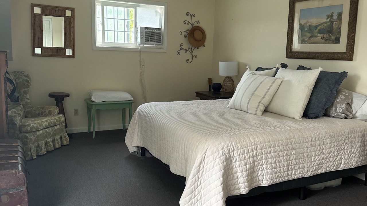 Photo of Bedroom in Hamilton