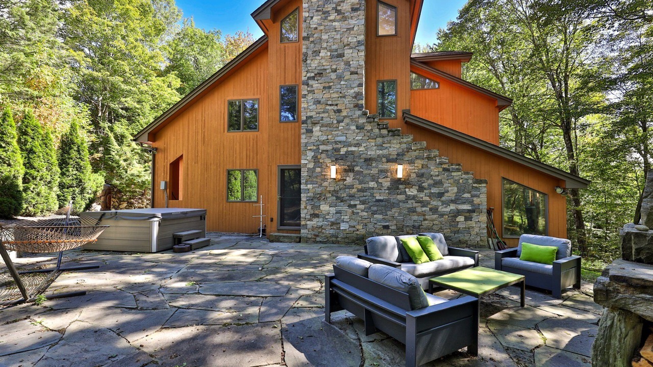 Photo of Patio Balcony in Killington