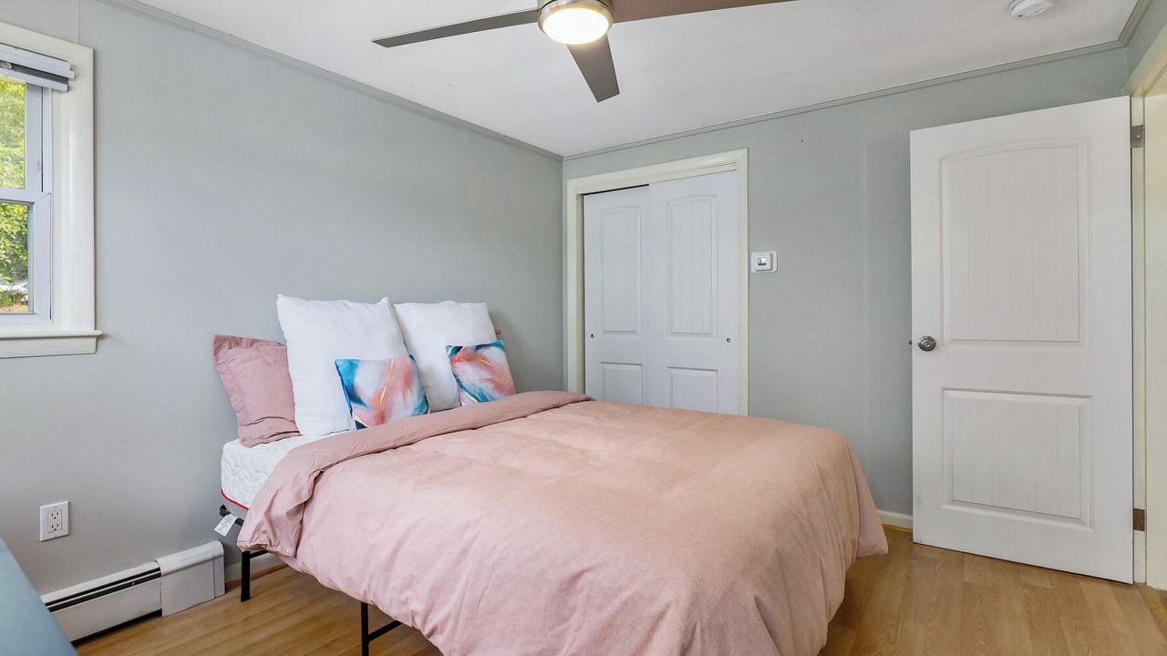 Photo of Bedroom in Kittery