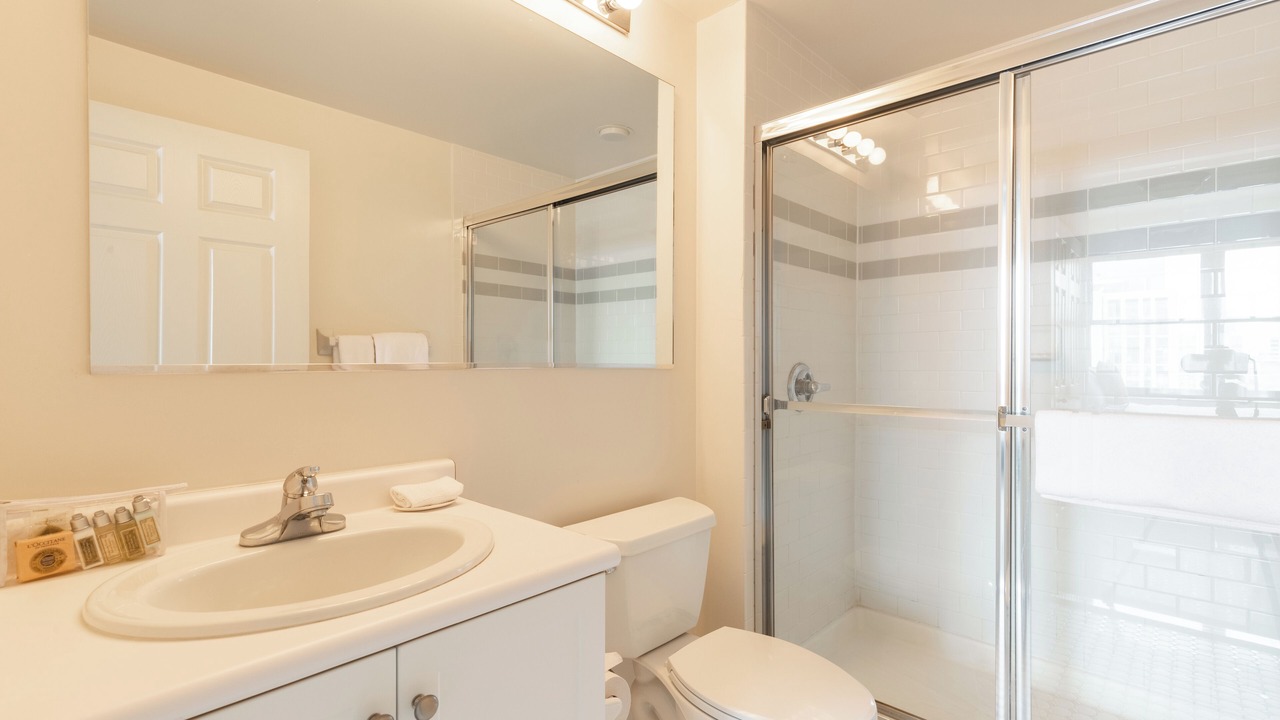 Photo of Bathroom in Downtown Jersey City