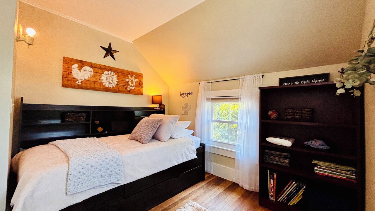 Photo of Bedroom in Milford