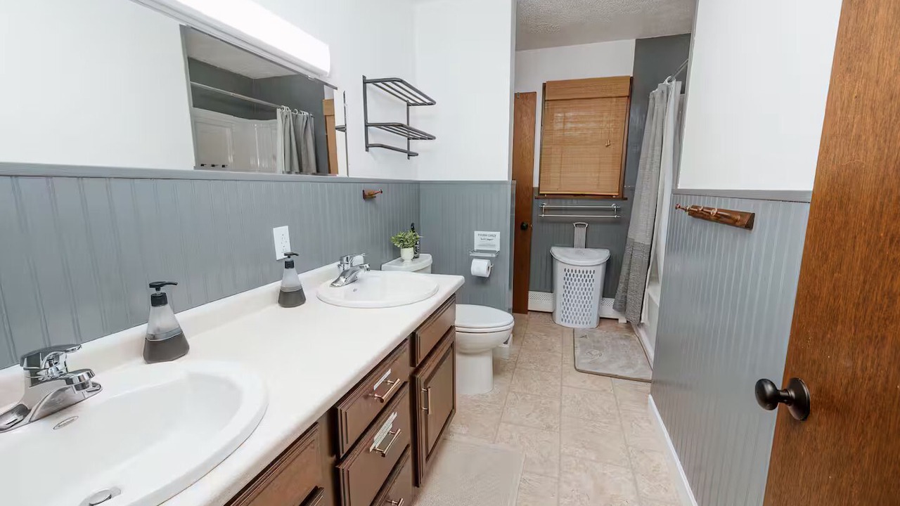 Photo of Bathroom in Birch Hill