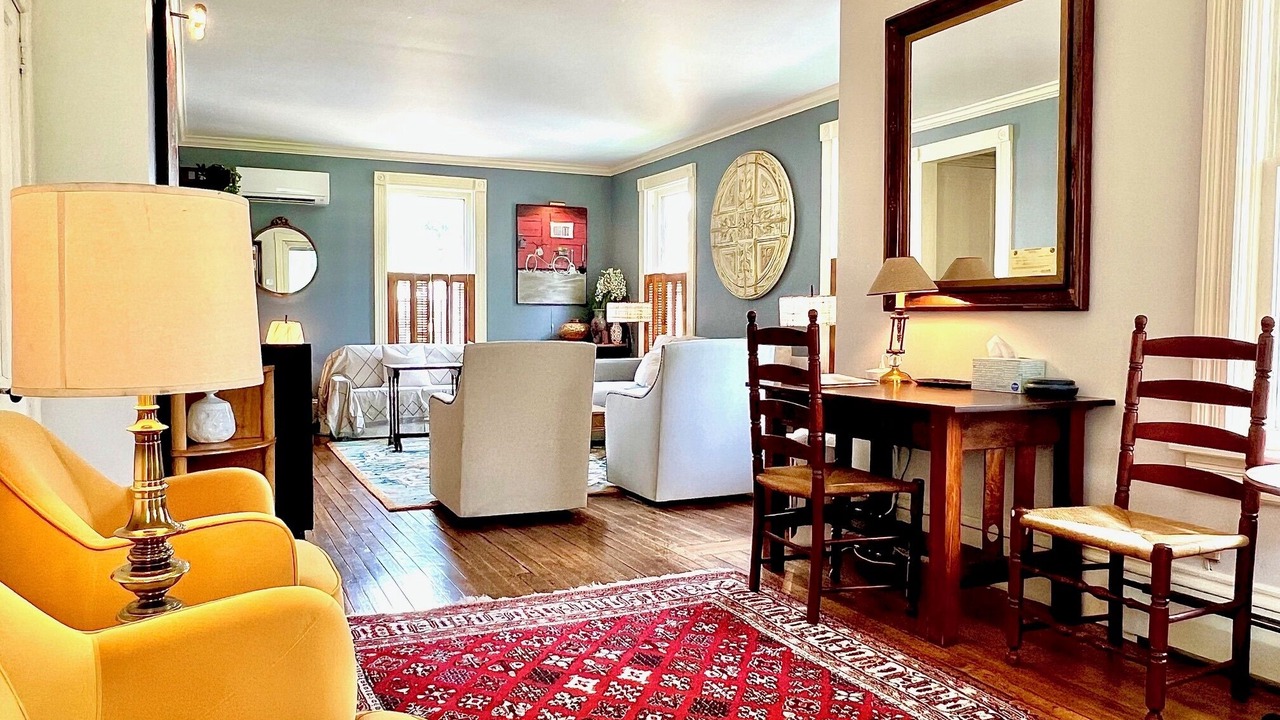 Photo of Livingroom in Chautauqua