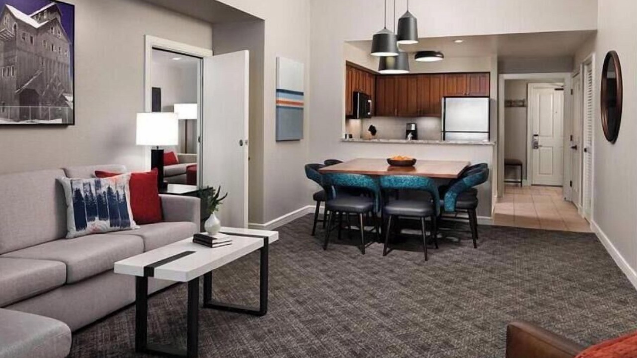 Photo of Livingroom in North Park City