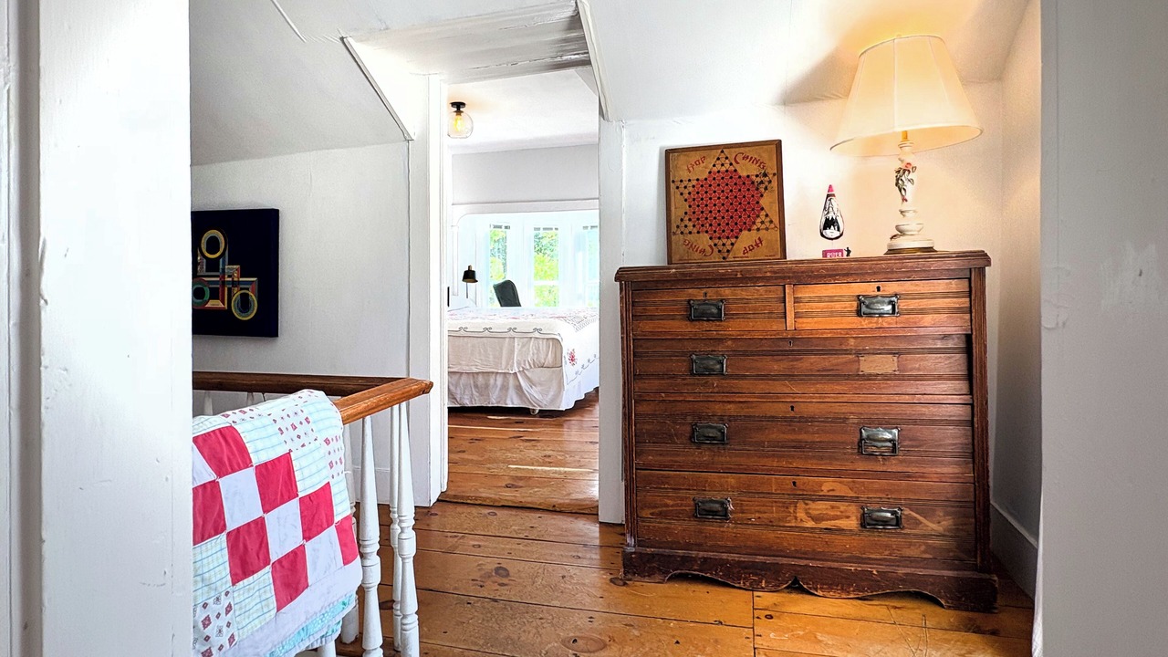 Photo of Bedroom in Bovina Center
