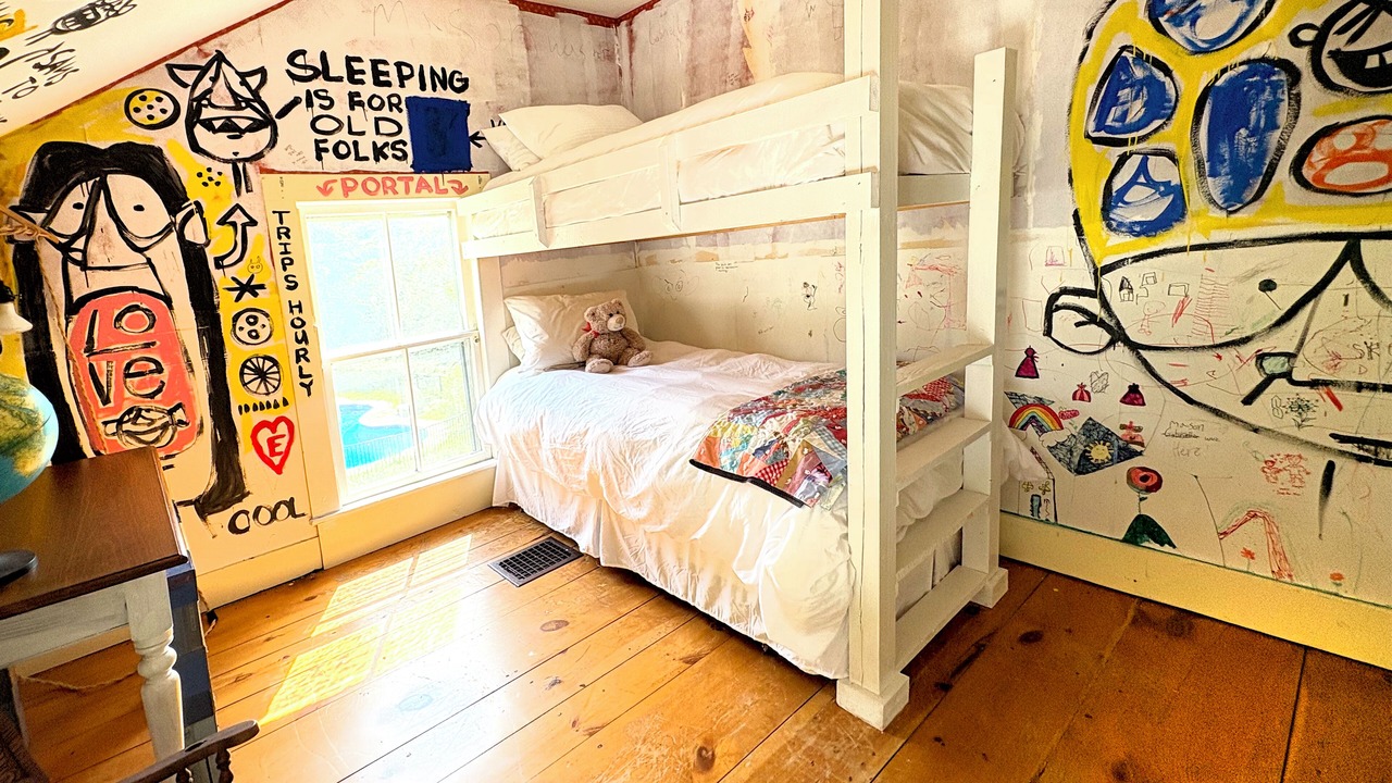 Photo of Bedroom in Bovina Center