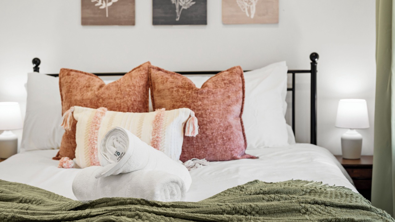 Photo of Bedroom in East Somerville