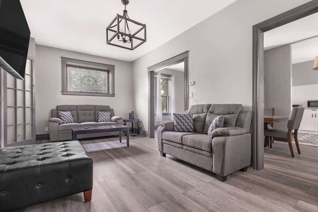 Photo of Livingroom in Niagara Falls