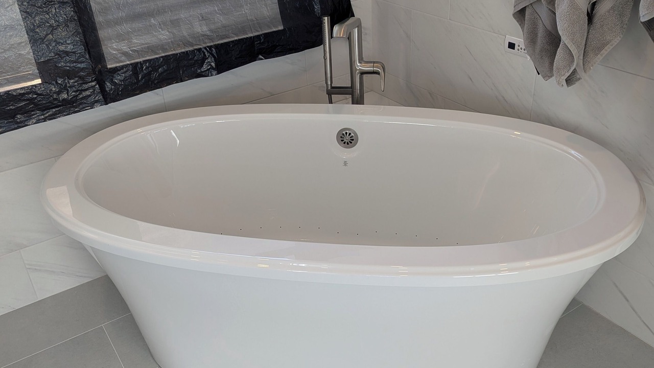 Photo of Bathroom in Plainedge