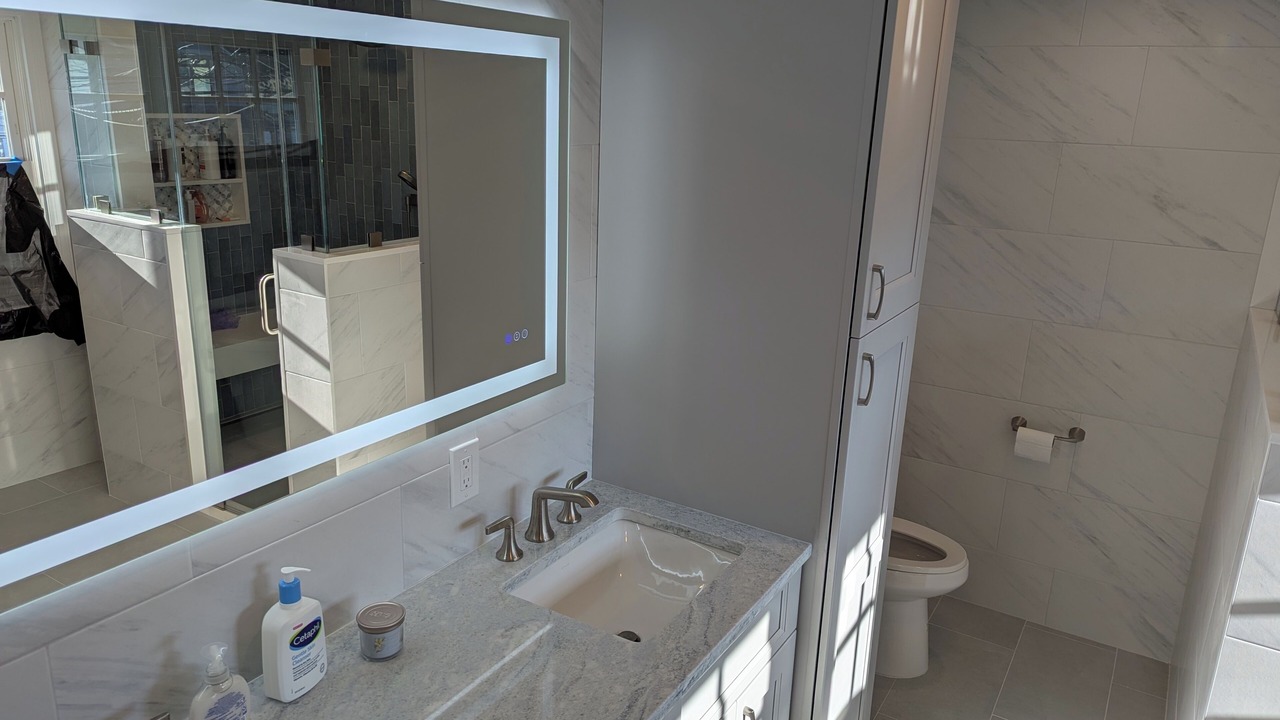 Photo of Bathroom in Plainedge