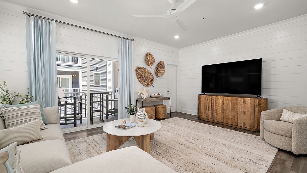 Photo of Livingroom in Caine Woods