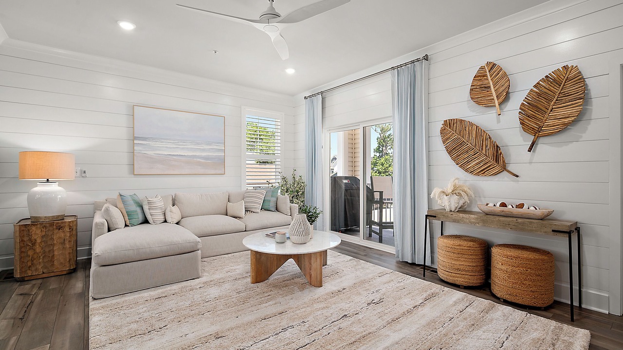 Photo of Livingroom in Caine Woods