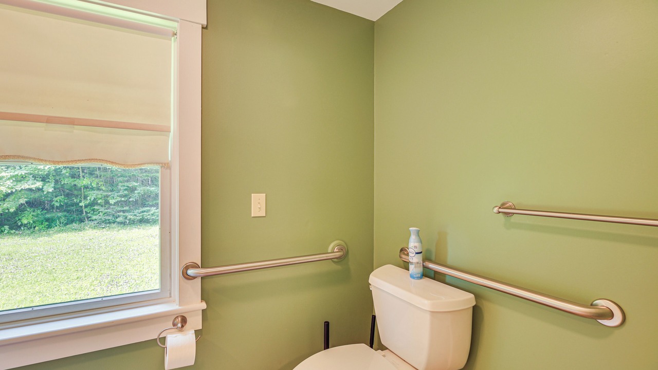 Photo of Bathroom in Hyde Park