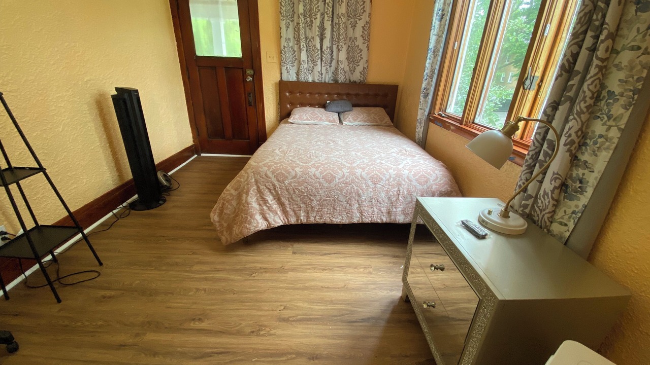 Photo of Bedroom in Niagara Falls