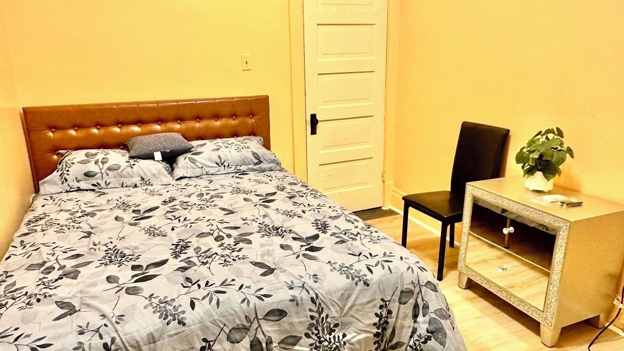 Photo of Bedroom in Niagara Falls