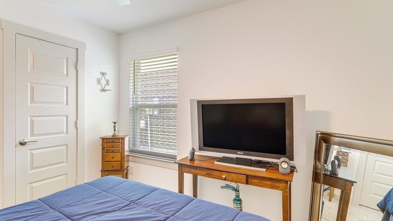 Photo of Bedroom in Clodine