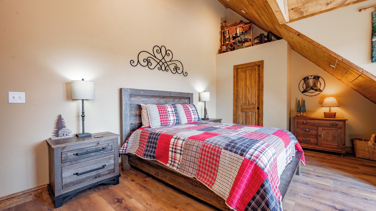 Photo of Bedroom in Friendsville