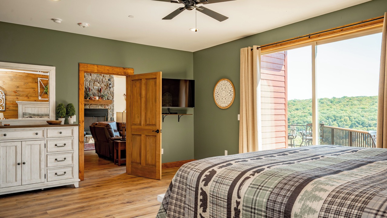 Photo of Bedroom in Friendsville