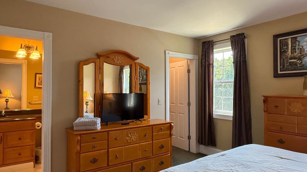 Photo of Bedroom in North Conway