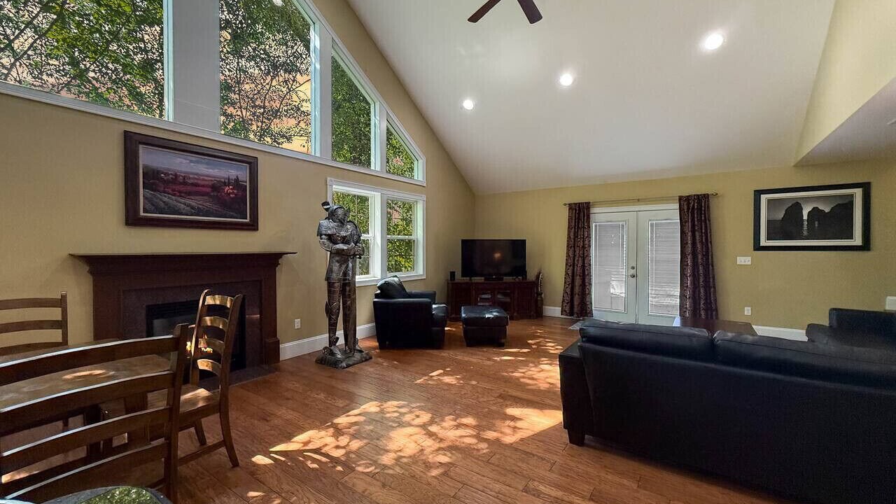 Photo of Livingroom in North Conway