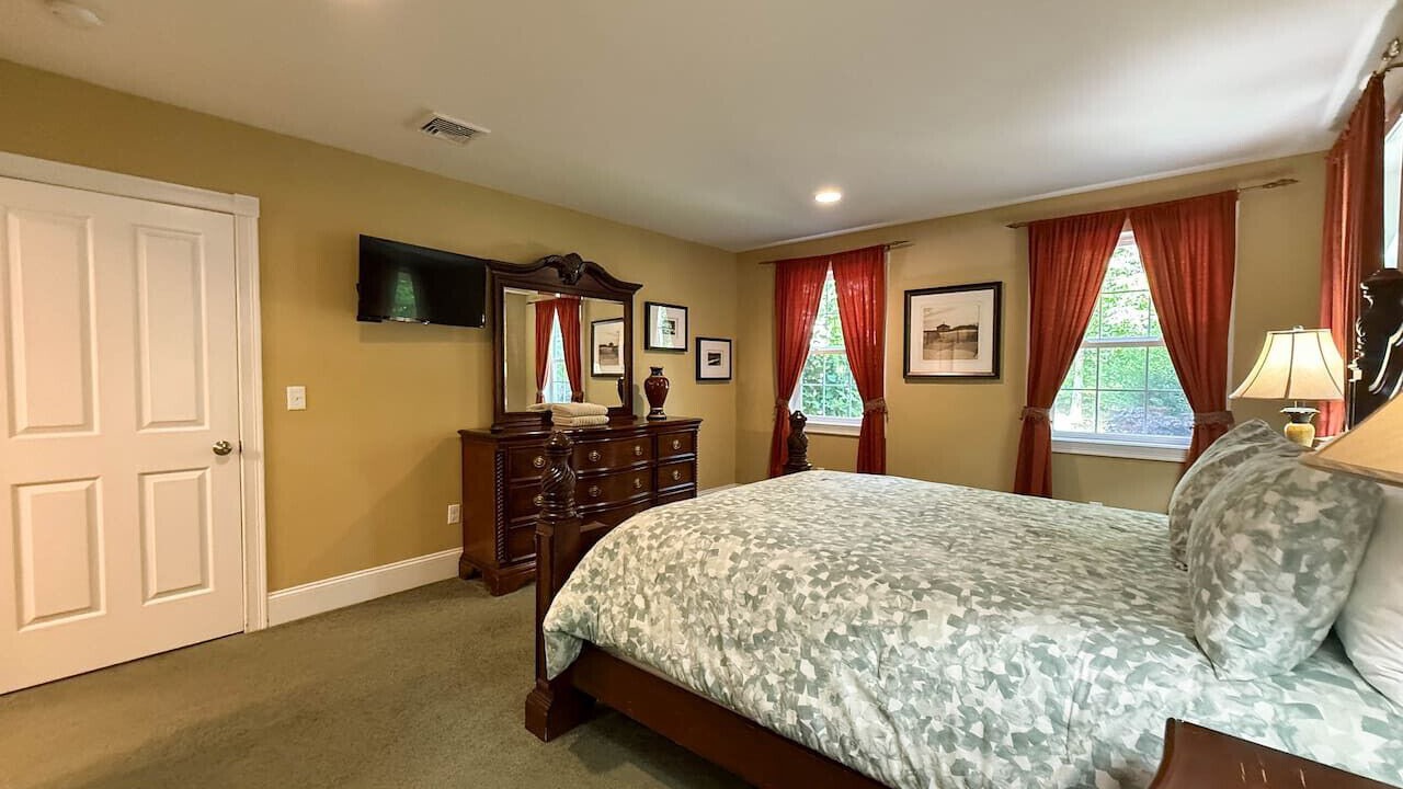 Photo of Bedroom in North Conway