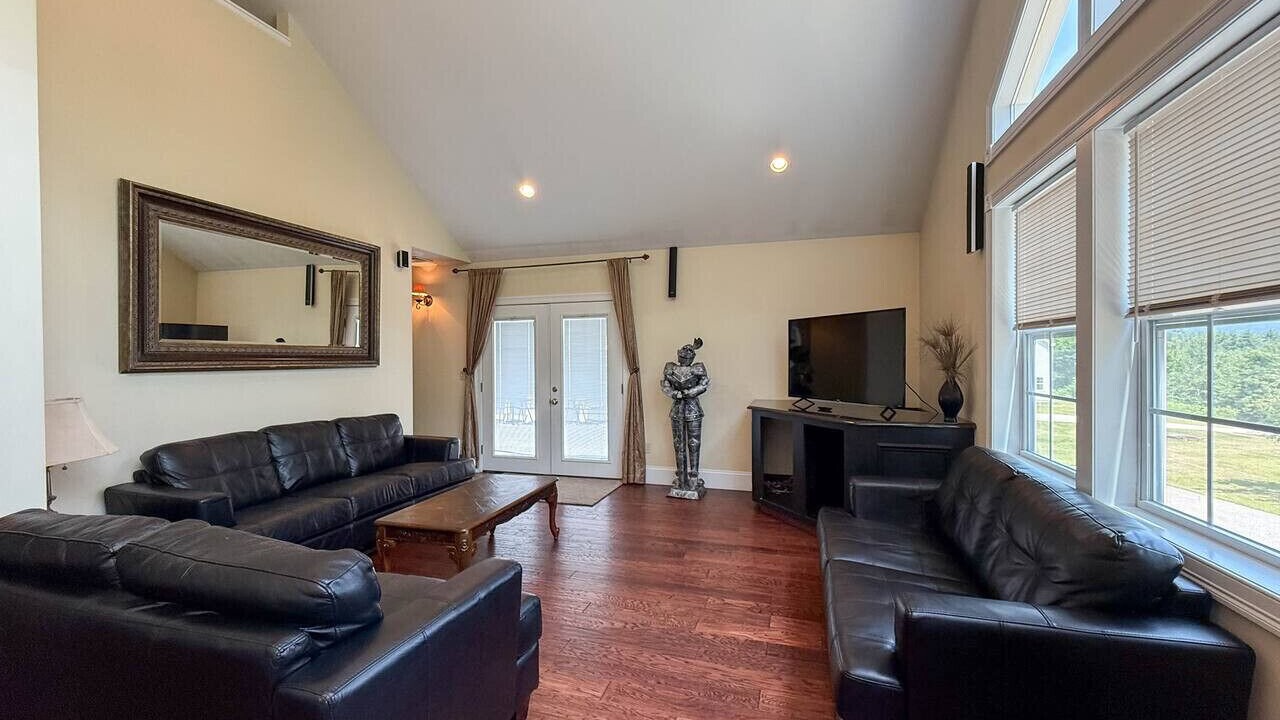 Photo of Livingroom in North Conway