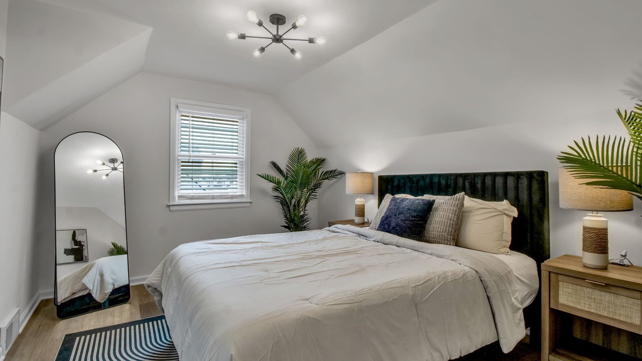 Photo of Bedroom in Cheektowaga