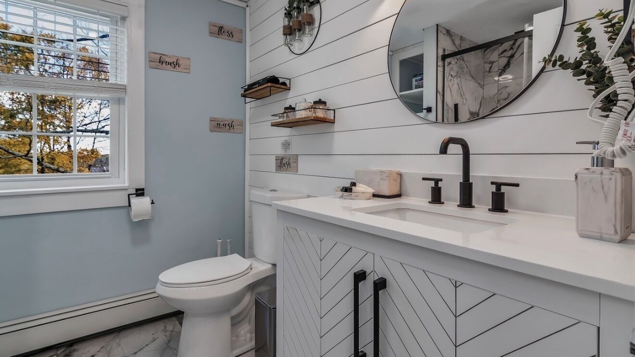 Photo of Bathroom in Methuen