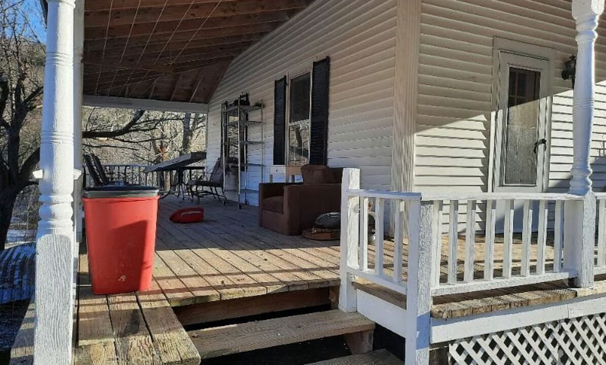 Photo of Patio Balcony in Sharon