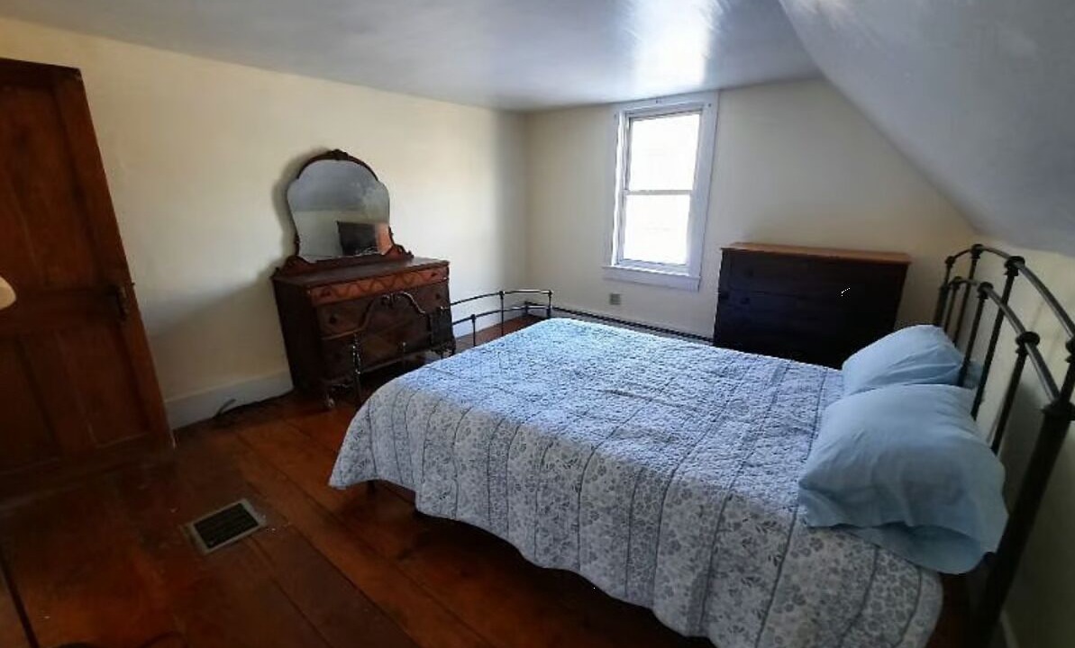 Photo of Bedroom in Sharon