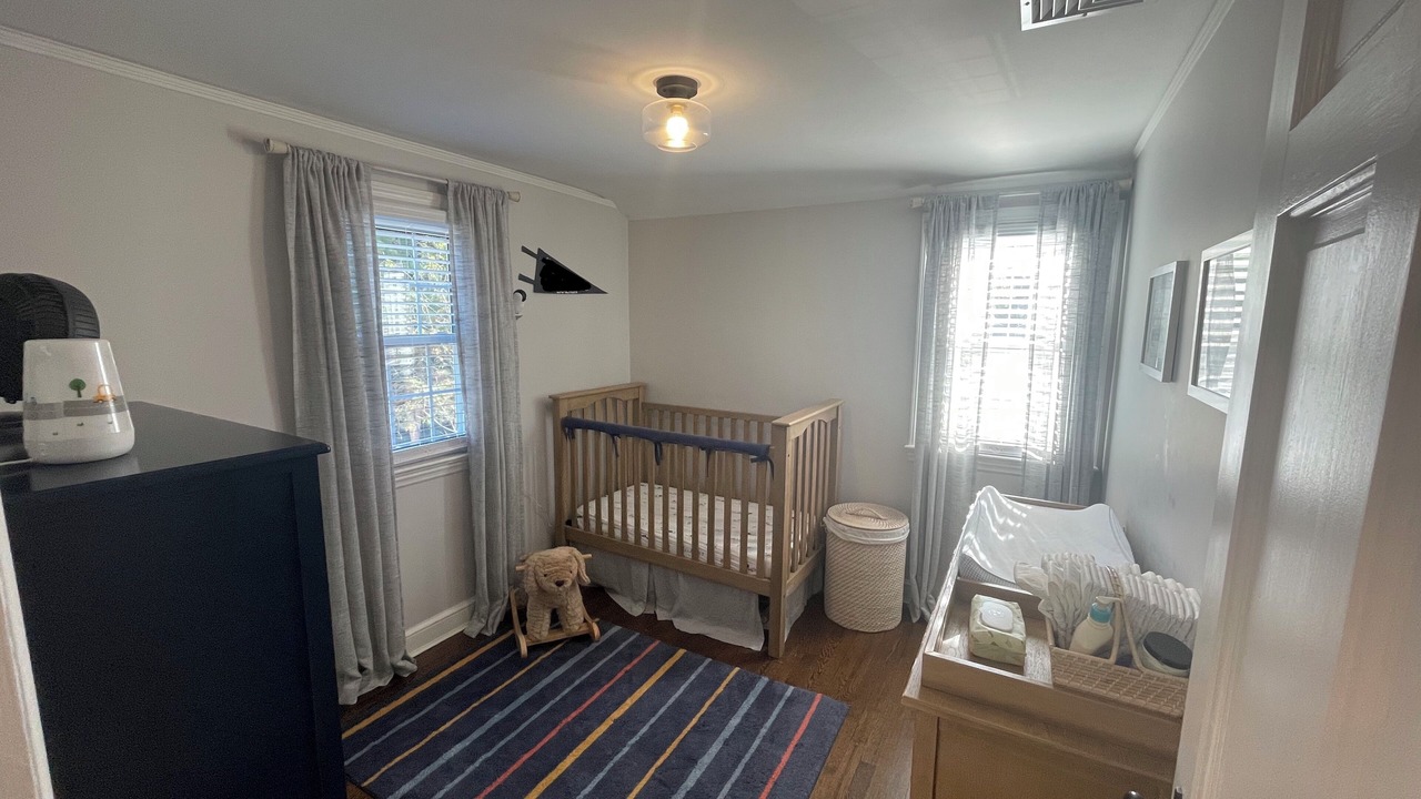 Photo of Bedroom in Farmingdale