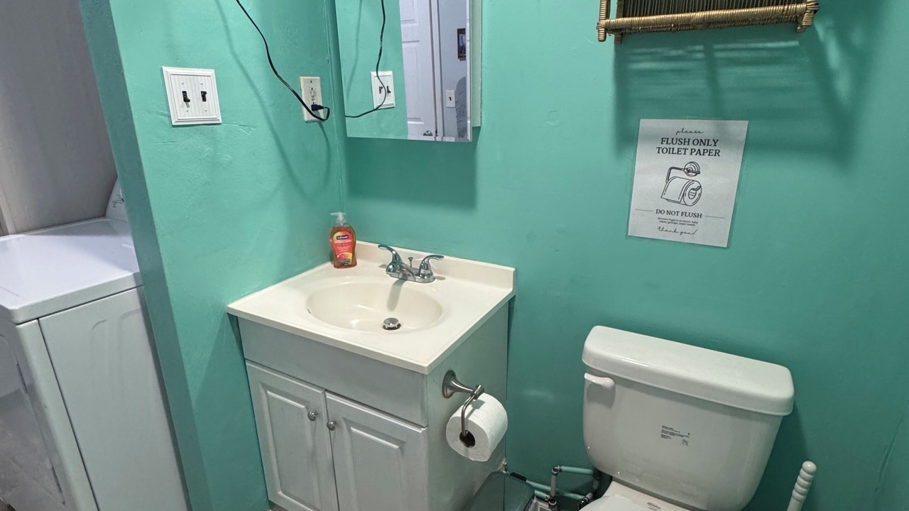 Photo of Bathroom in Simmonsville