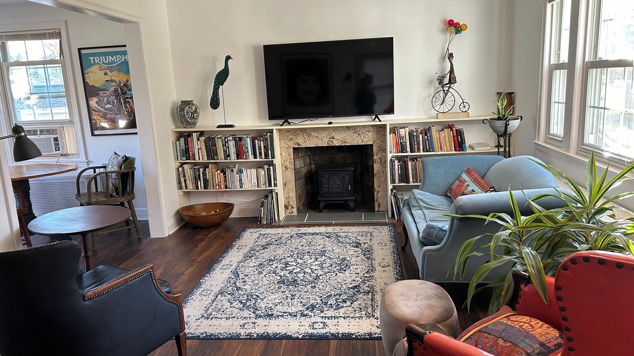 Photo of Livingroom in Niskayuna