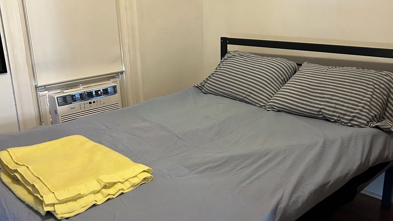 Photo of Bedroom in Niskayuna