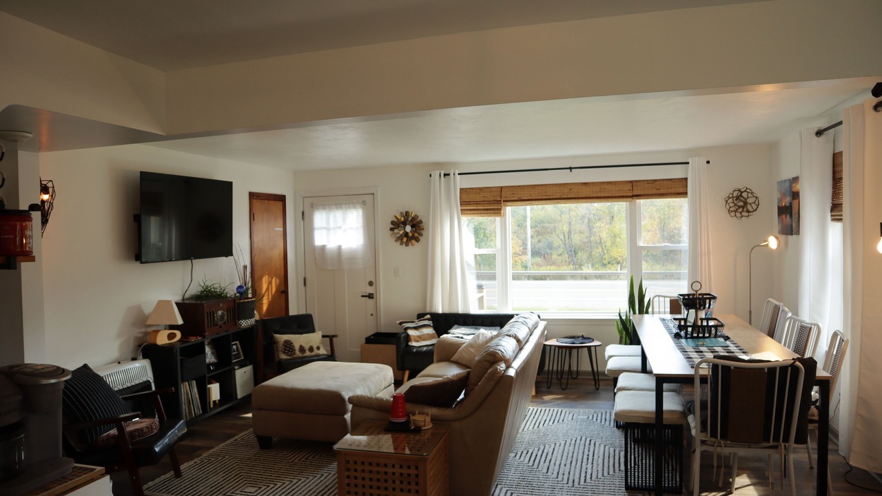 Photo of Livingroom in Port Allegany
