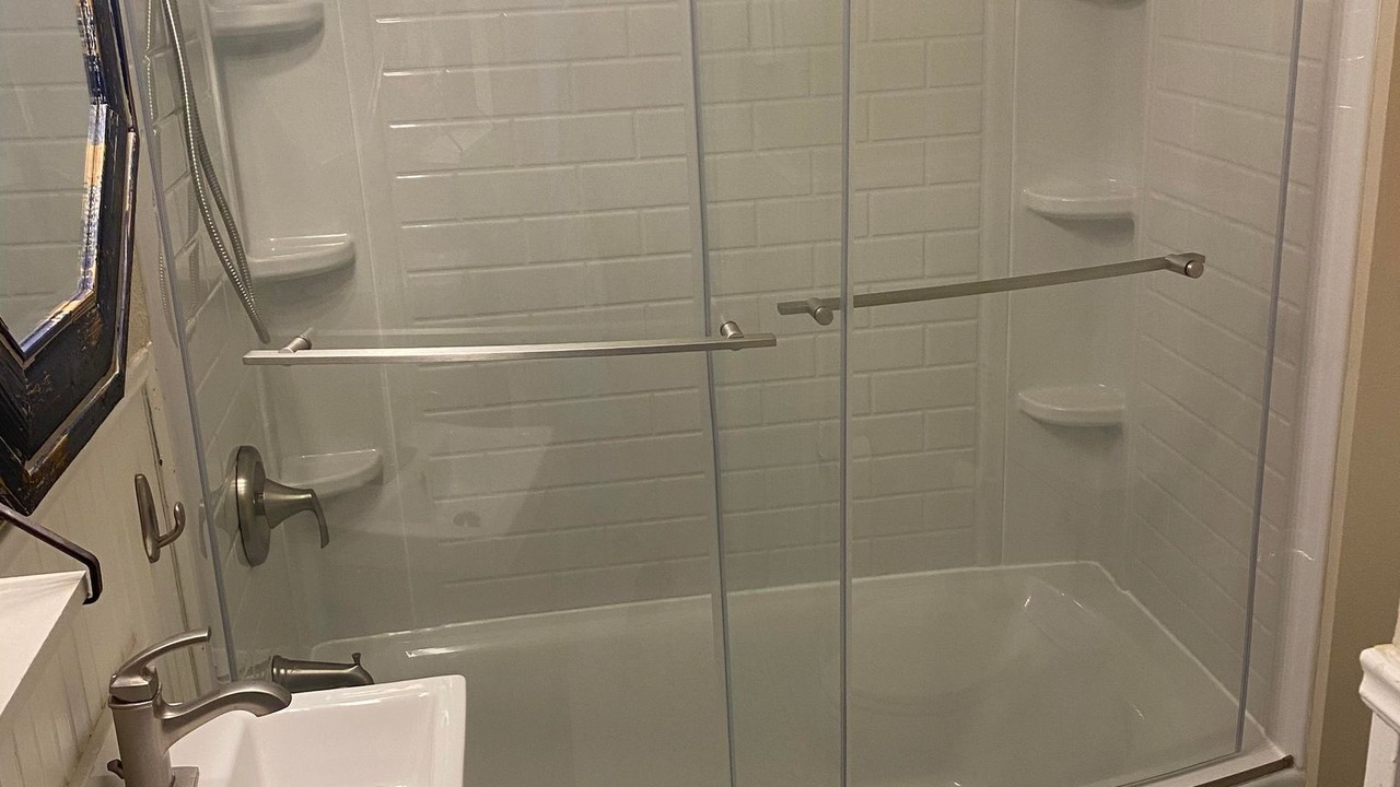 Photo of Bathroom in El Lago