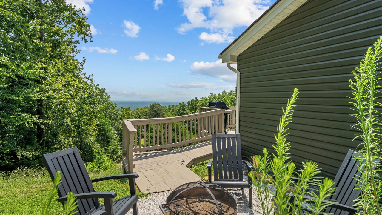 Photo of Patio Balcony in Fishers Hill