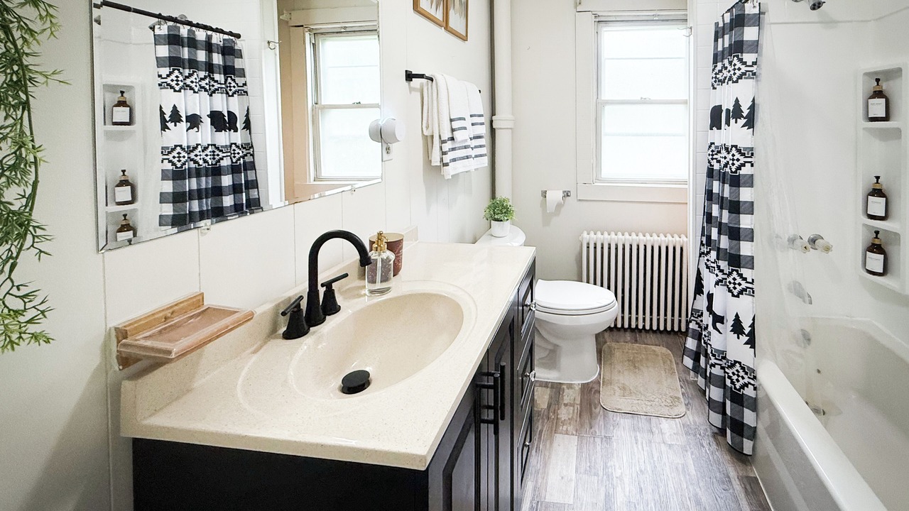 Photo of Bathroom in Tannersville