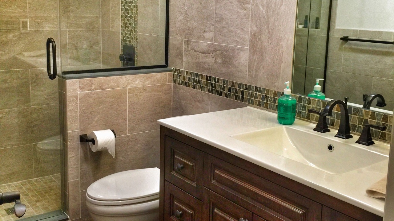Photo of Bathroom in Massapequa