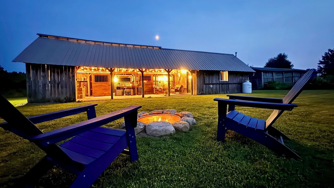 Photo of Outdoor in Hector