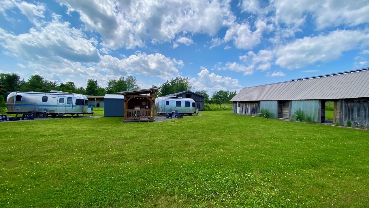 Photo of Outdoor in Hector