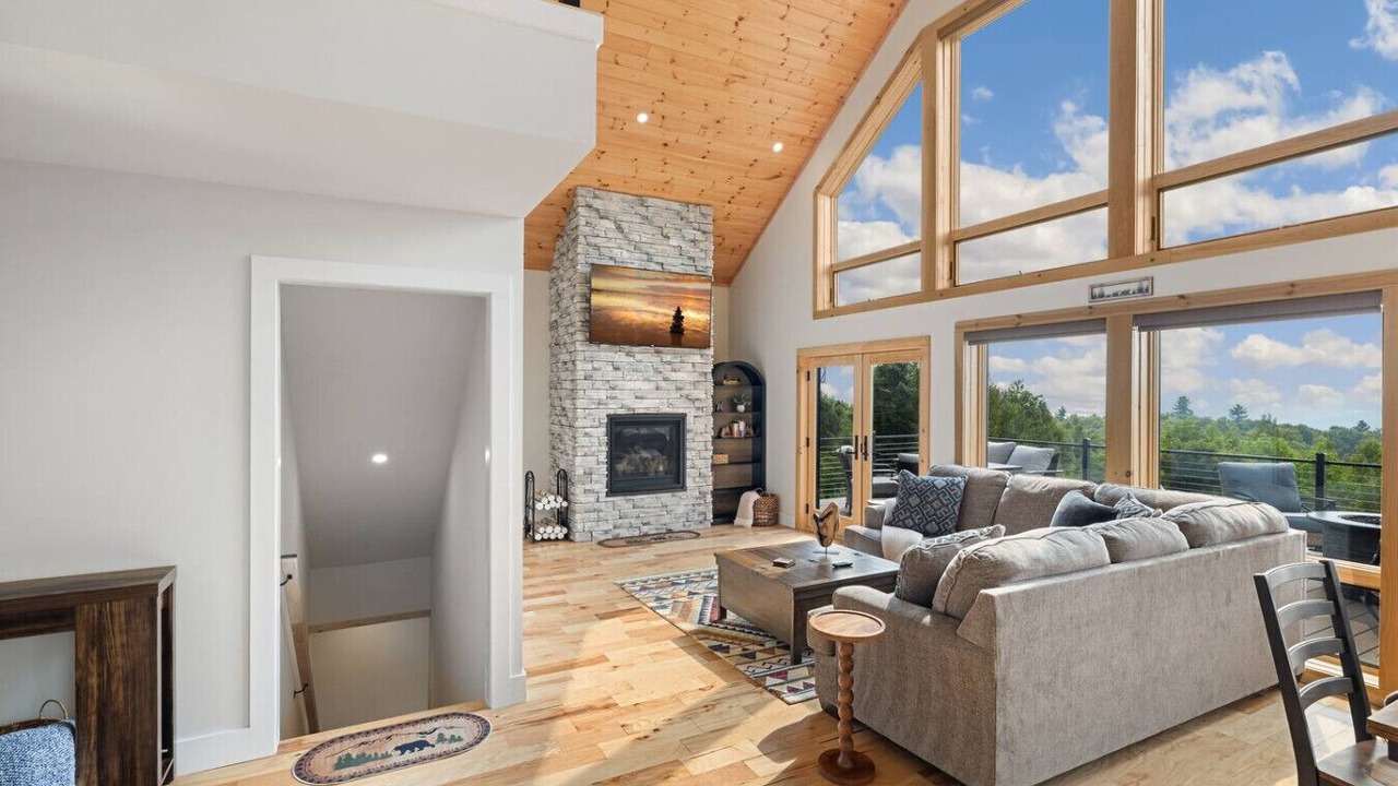 Photo of Livingroom in Saranac Lake