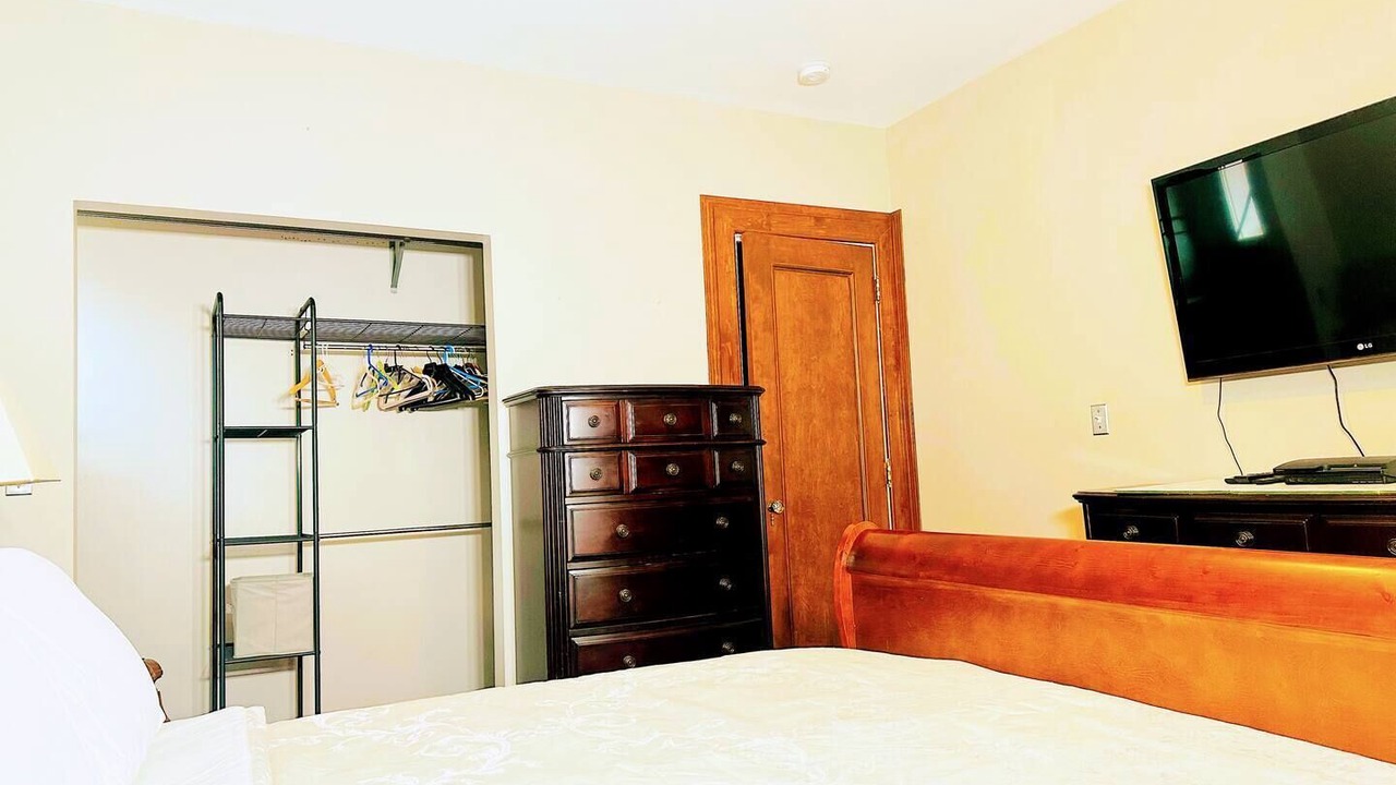 Photo of Bedroom in Buffalo
