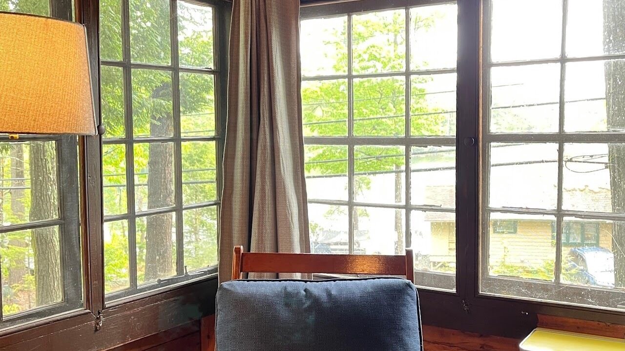 Photo of Livingroom in Holderness
