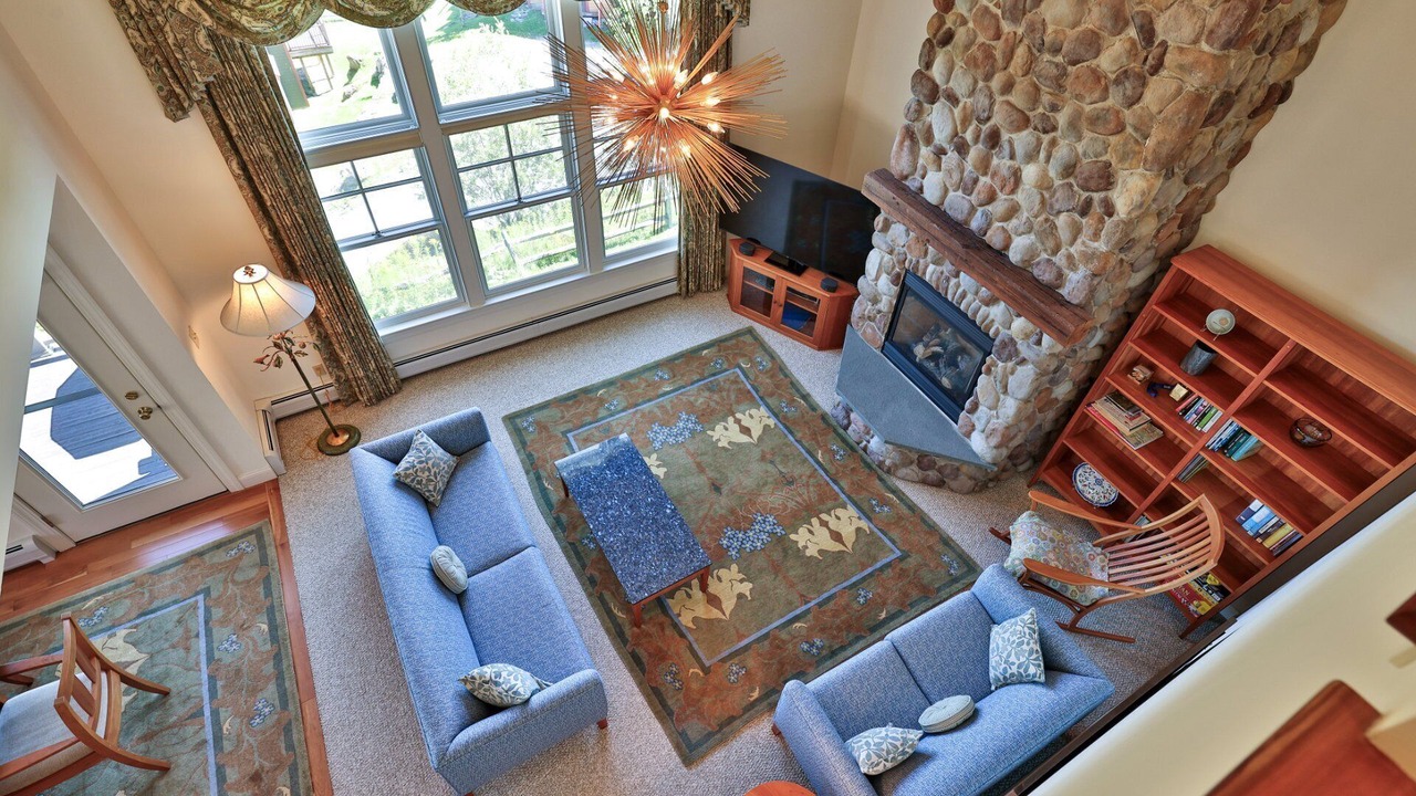 Photo of Livingroom in Central Vermont- Killington